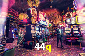 44q casino
